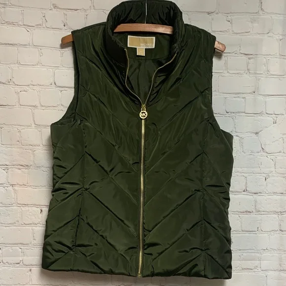 Michael Michael Kors Puffer Olive Green Quilted Vest Size M Looks New - Picture 2 of 6